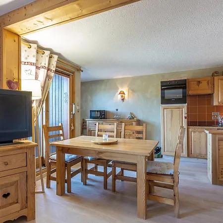 Lägenhet La Plagne: 3 Pieces, 6 Pers, Proche Centre & Pistes - Fr-1-353-145